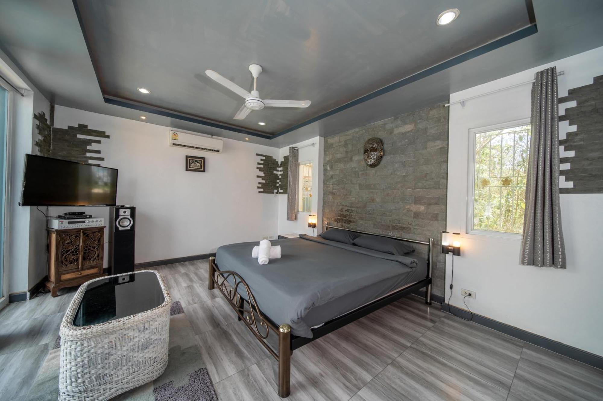 4br Seaview Pool Amanda